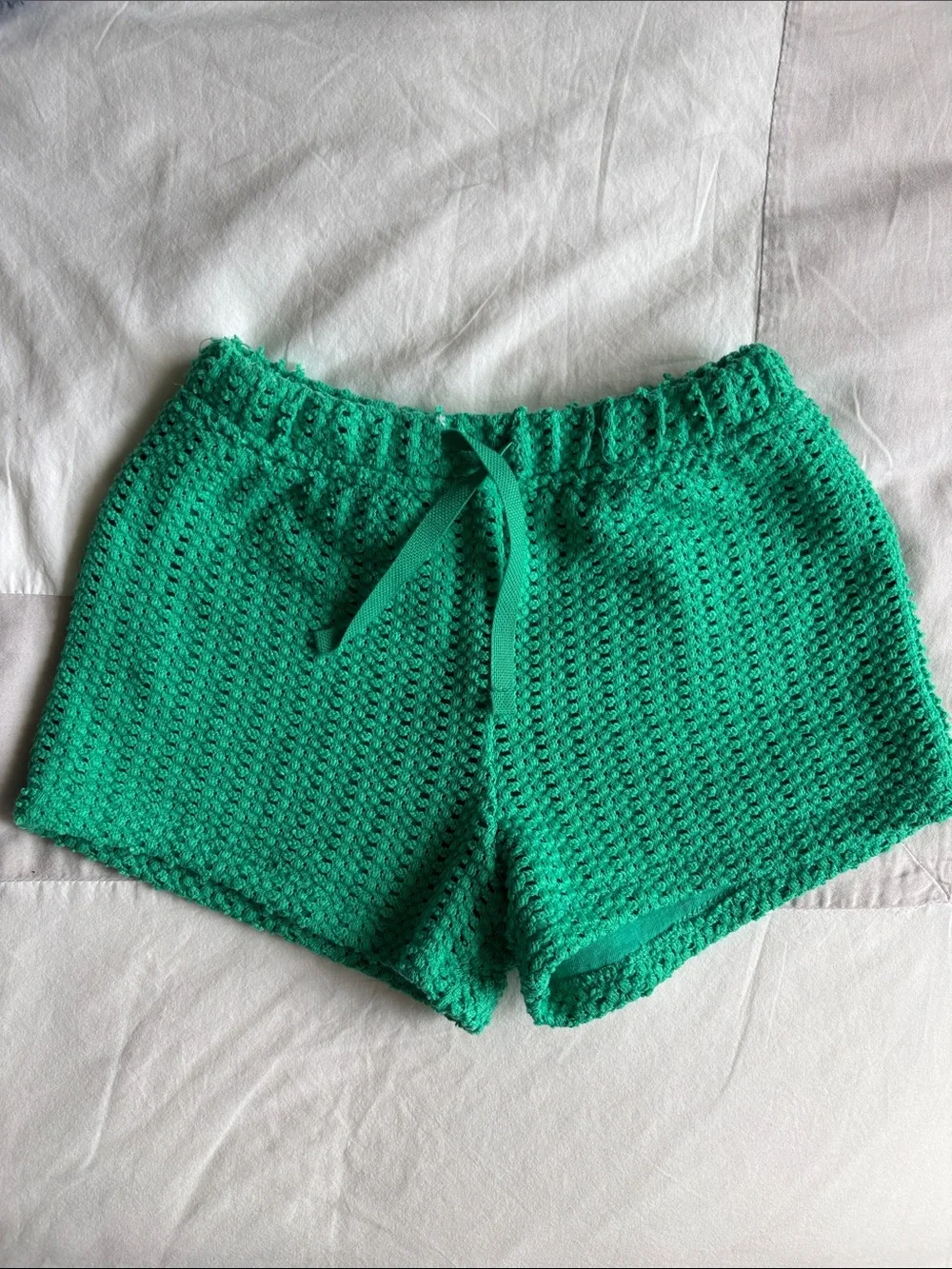 Old Navy Crochet knit beaded Top and short, 3t toddler gitl